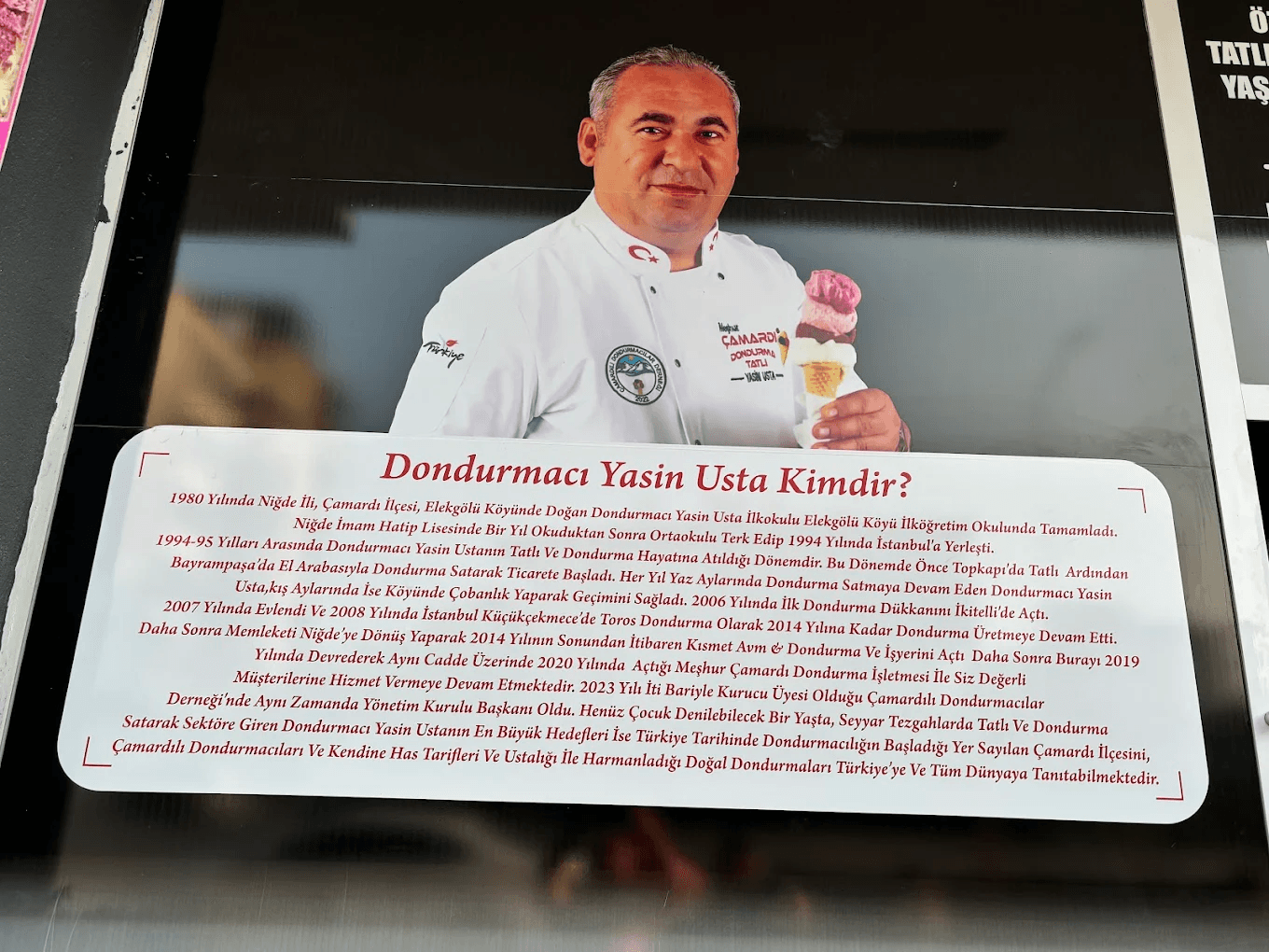 Çamardı Dondurma ürün vitrini